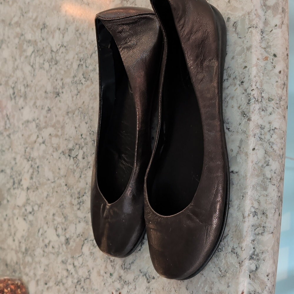 THE FLEXX Women's Dark Brown Leather Flats